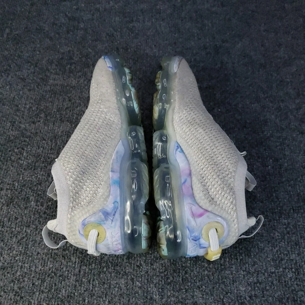 Nike Air Vapormax 2020 Flyknit Sneakers‎ Womens Size 8.5 Summit White Shoes